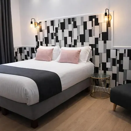 Tilde Hotel 3*