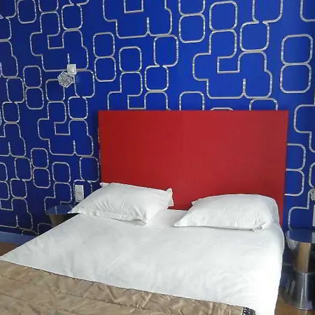 Tilde Hotel